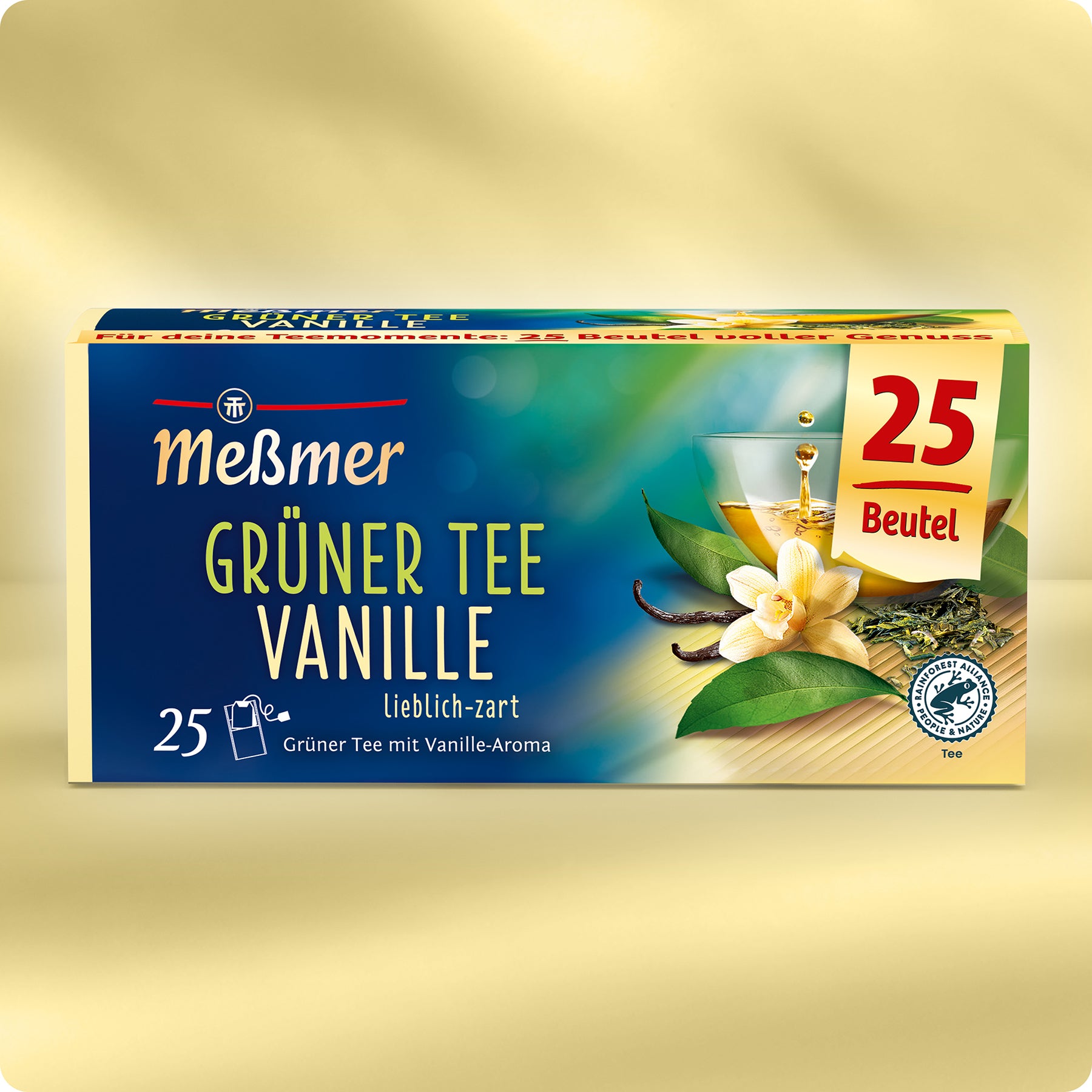 Eine Schachtel Meßmer DE Grüner Tee Vanille (25 Beutel) bietet ein aromatisches Grüntee- und Vanilleerlebnis. Die Verpackung ist in Blau, Gelb und Gold gehalten und zeigt Abbildungen von grünen Teeblättern und Vanilleblüten.