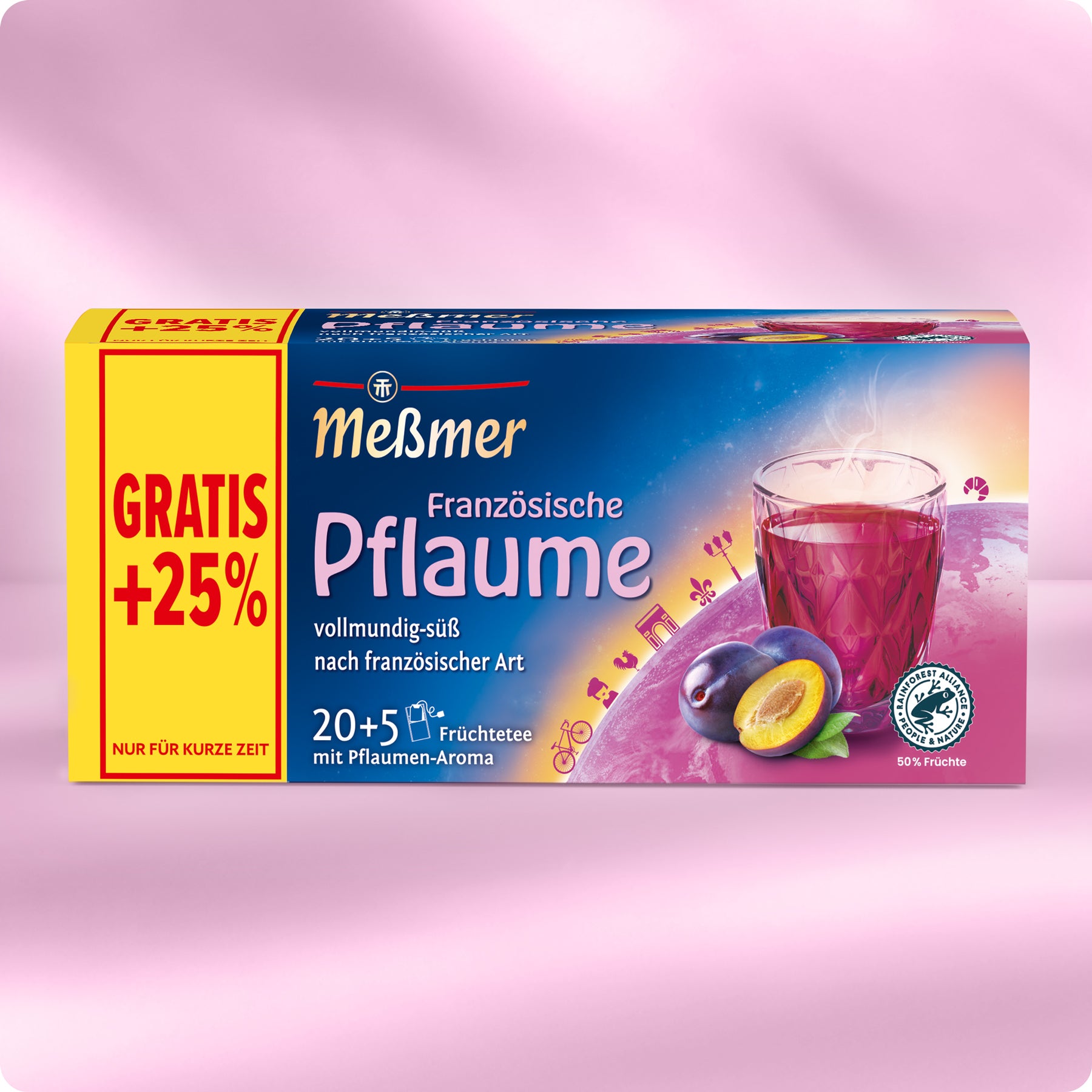Eine Schachtel Meßmer Französische Pflaume Tee mit einem Glas Pflaumentee und frischen Pflaumen auf der Vorderseite. Auf der Schachtel steht "GRATIS +25%", sie enthält 25 Teebeutel und hat ein lila-gelbes Design.