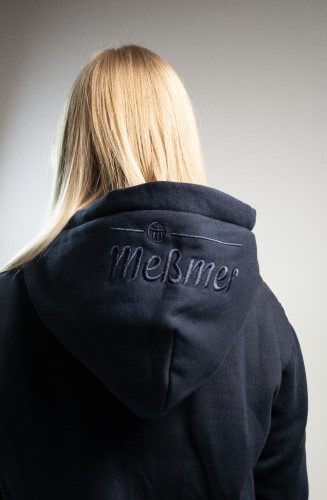 Messmer_Hoodie_Kaputze